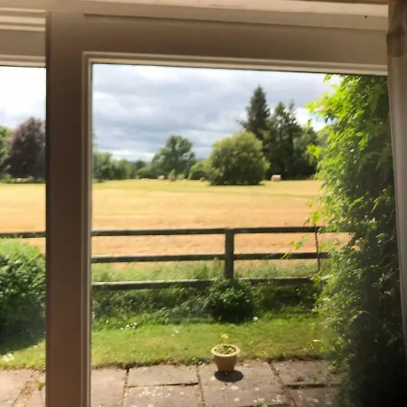 Delightful Private Getaway In The Countryside Appartement