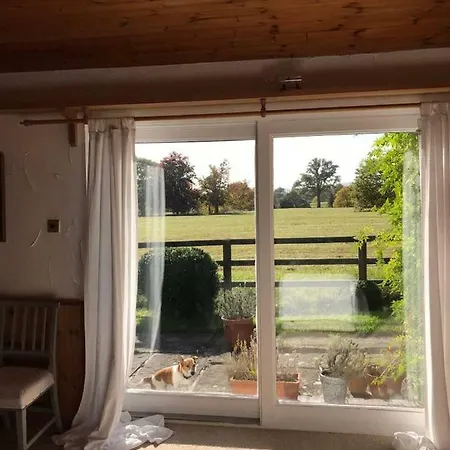 Delightful Private Getaway In The Countryside * Ashford